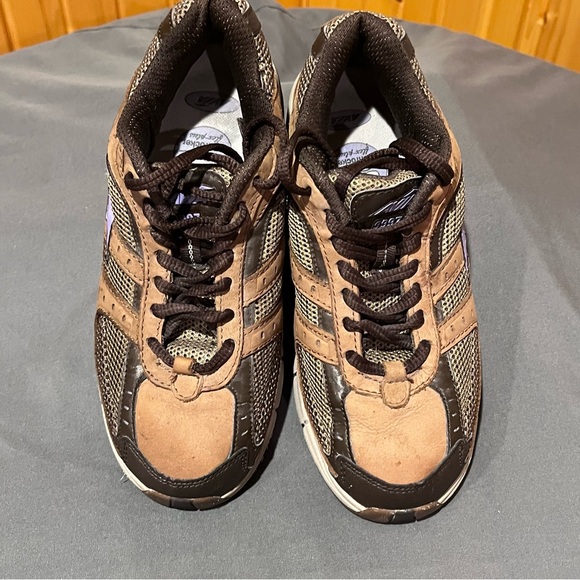 AVIA 9997 Arch Rocker walking shoes - Picture 3 of 7